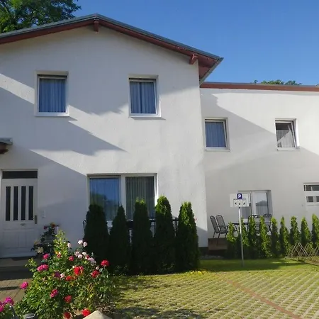 Апартаменты Stranddistel, Haus Gudrun Whg 6 Цинновиц